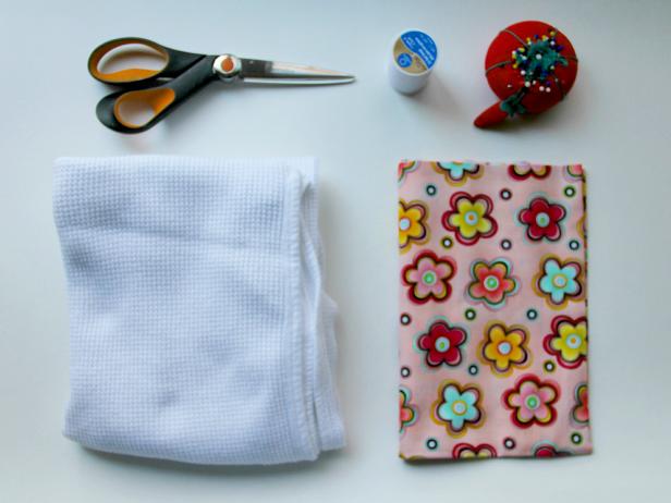 CI-Jess-Abbott_burp-cloths-tools-and-materials_h CI-Jess-Abbott_burp-cloths-tools-and-materials_h