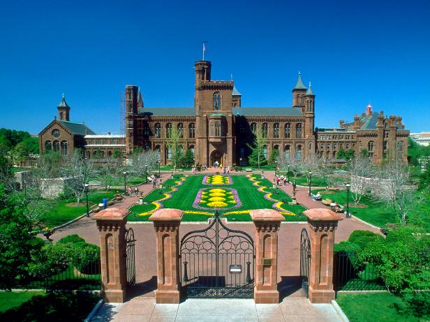 CI-Smithsonian-Castle-Washington-DC_h CI-Smithsonian-Castle-Washington-DC_h