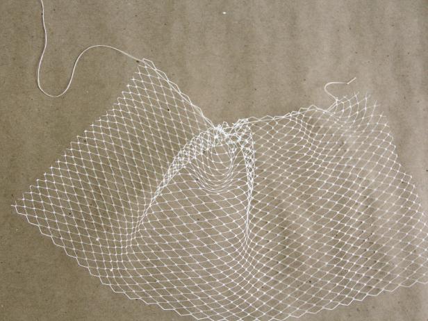 CI-Jess-Abbott_birdcage-bridal-veil-threaded-netting5_h CI-Jess-Abbott_birdcage-bridal-veil-threaded-netting5_h