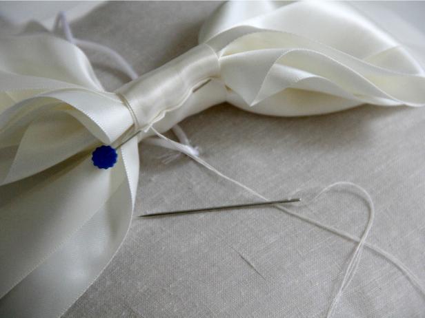 CI-Jess-Abbott_wedding-ring-bearer-pillow-center-piece14_h CI-Jess-Abbott_wedding-ring-bearer-pillow-center-piece14_h