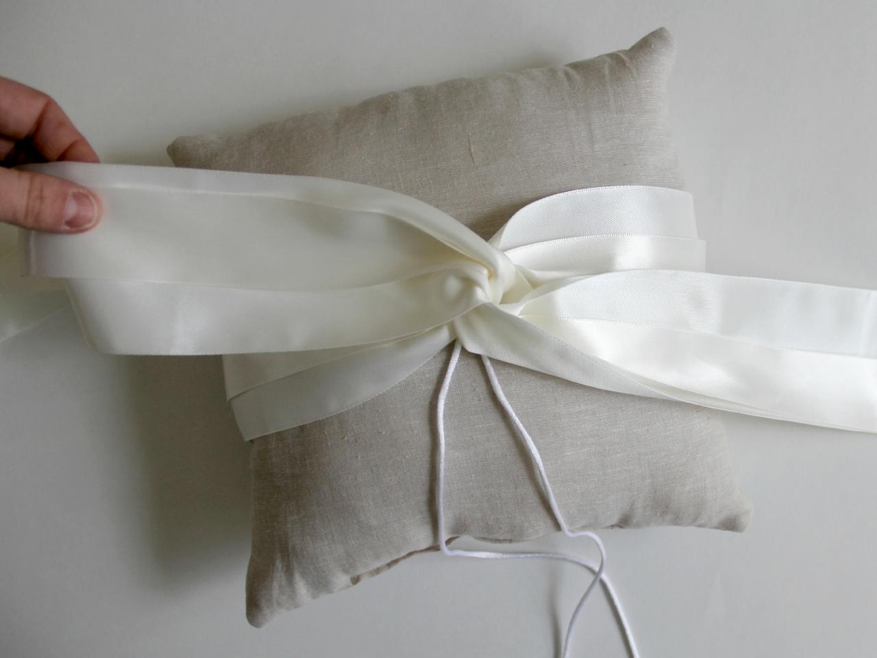 sewing patterns for wedding ring pillows
