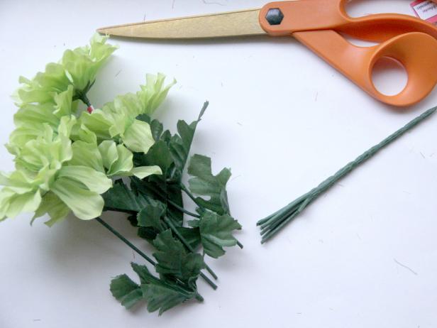 CI-Jess-Abbott_wedding-floral-head-wreath-clip-stems2_h CI-Jess-Abbott_wedding-floral-head-wreath-clip-stems2_h