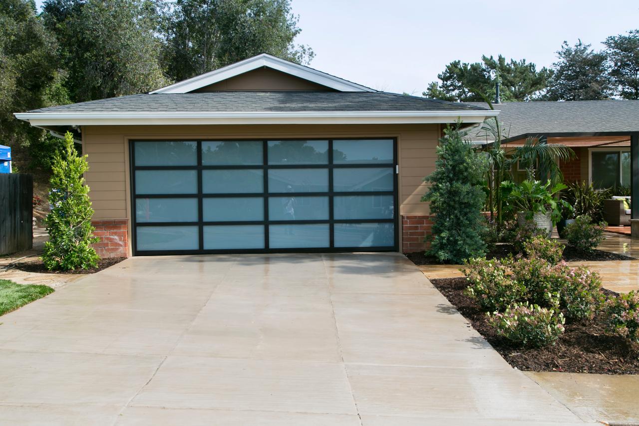 America S Most Desperate Landscape Diy After Garage Door