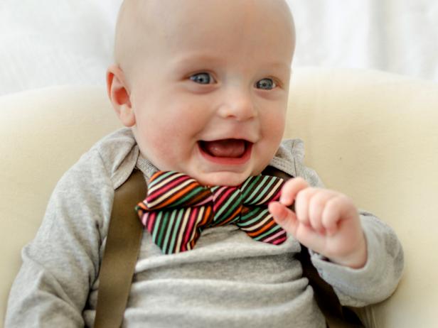 CI-Jason-Kisner_baby-in-bow-tie-onesie2_h CI-Jason-Kisner_baby-in-bow-tie-onesie2_h