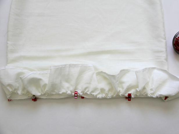CI-Jess-Abbott_rustic-flowergirl-dress-attach-ruffle-to-lining9_h CI-Jess-Abbott_rustic-flowergirl-dress-attach-ruffle-to-lining9_h