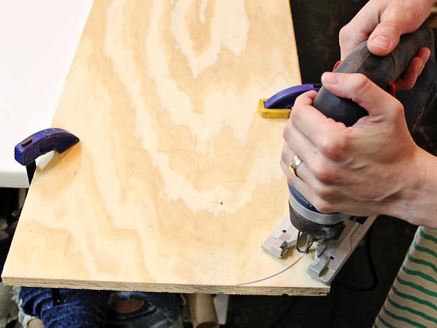 CI-Cole-Collective_build-headboard-frame-cut-with-jigsaw3_h CI-Cole-Collective_build-headboard-frame-cut-with-jigsaw3_h