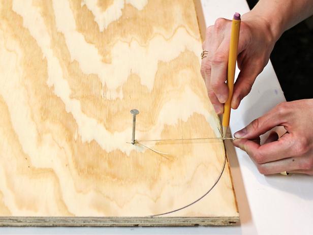 CI-Cole-Collective_build-headboard-frame-homemade-compass2_h CI-Cole-Collective_build-headboard-frame-homemade-compass2_h