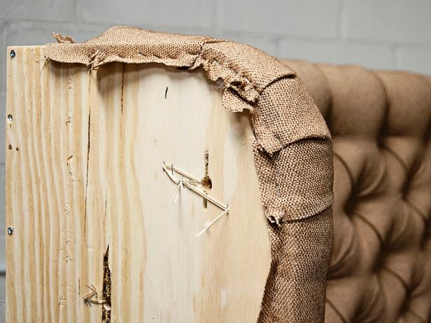 CI-Kerri-Pearson-Photography_Wing-Back-Headboard-pleats-around-top-of-wings21_h CI-Kerri-Pearson-Photography_Wing-Back-Headboard-pleats-around-top-of-wings21_h