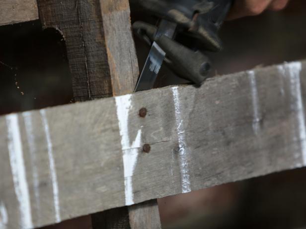 Original_Pallet-Headboard-Cut-Apart-wood1_h Original_Pallet-Headboard-Cut-Apart-wood1_h