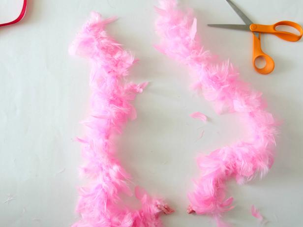 CI-Jess-Abbott_Halloween-Flamingo-Costume-cut-boas2_h CI-Jess-Abbott_Halloween-Flamingo-Costume-cut-boas2_h