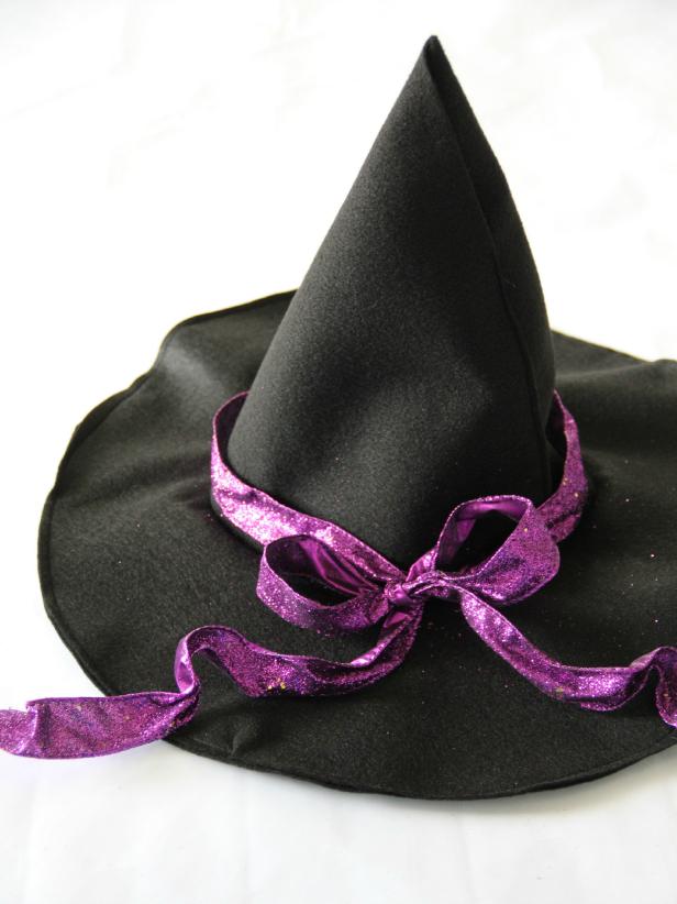 CI-Jess-Abbott_Halloween-Witch-Costume-hat-ribbon17_h CI-Jess-Abbott_Halloween-Witch-Costume-hat-ribbon17_h