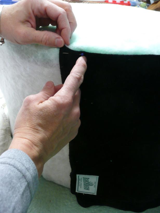 Original_Ottoman-Blanket-Wood-Spool-wrap-blanket-step7_v Original_Ottoman-Blanket-Wood-Spool-wrap-blanket-step7_v