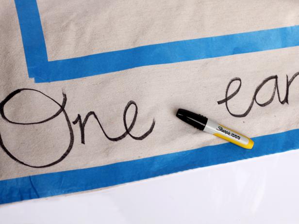CI-Carla-Wiking_Tablecloth-Drop-Cloth-marker-step4_h CI-Carla-Wiking_Tablecloth-Drop-Cloth-marker-step4_h