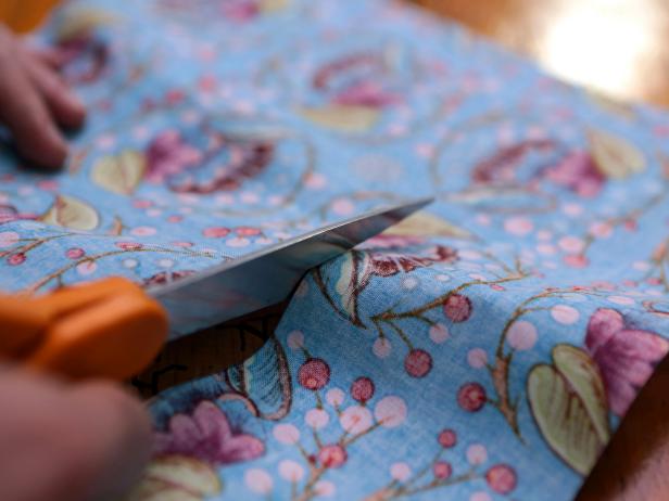 Original-617Media_Make-up-Bag-Cut-Fabric-step1_h Original-617Media_Make-up-Bag-Cut-Fabric-step1_h