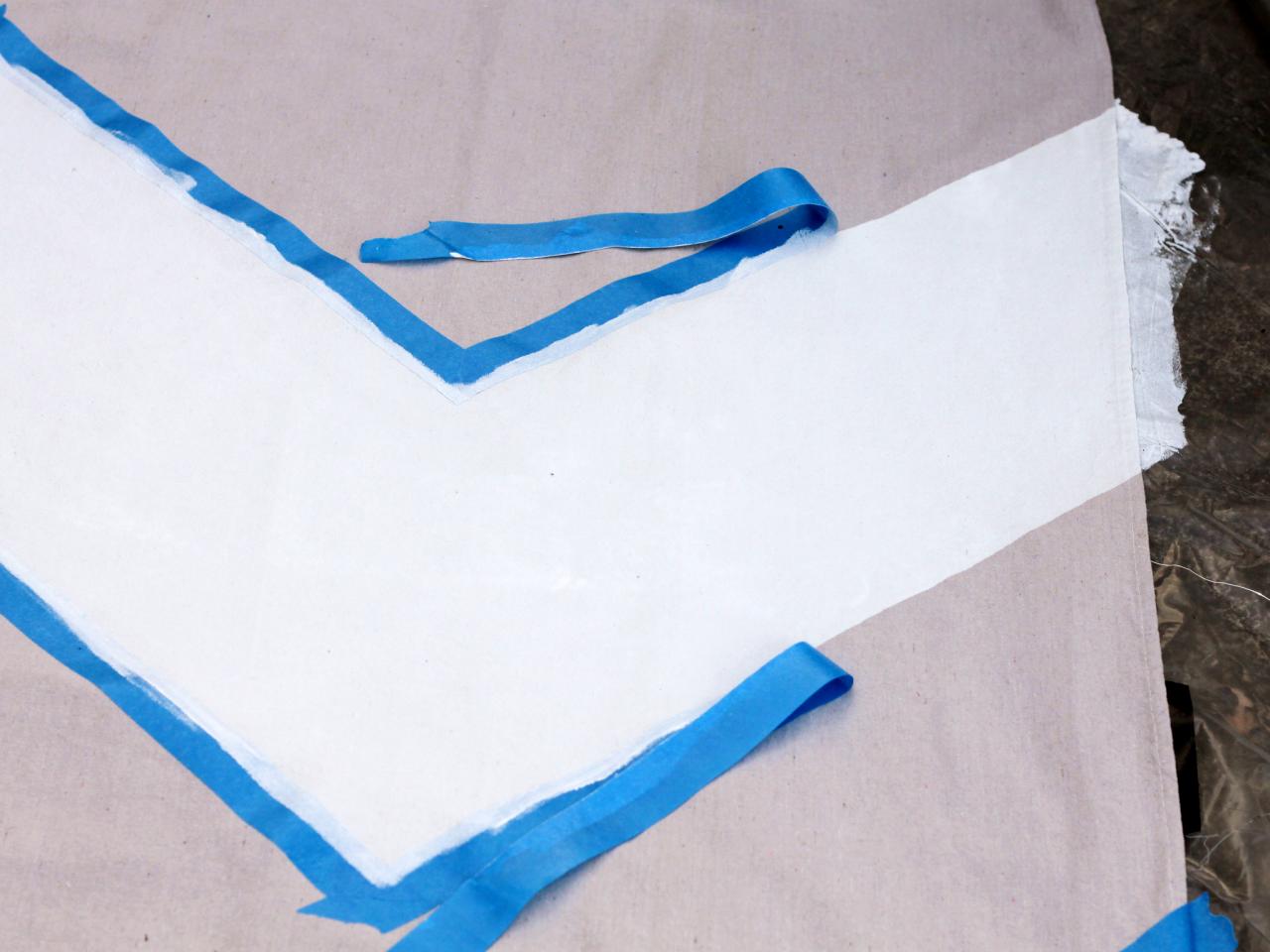 How to Paint Chevron Curtains howtos DIY