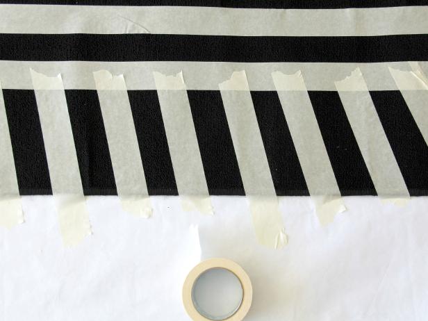 CI-Jess-Abbott_Painted-Rug-Black-and-White-tape-rug-step2_h CI-Jess-Abbott_Painted-Rug-Black-and-White-tape-rug-step2_h