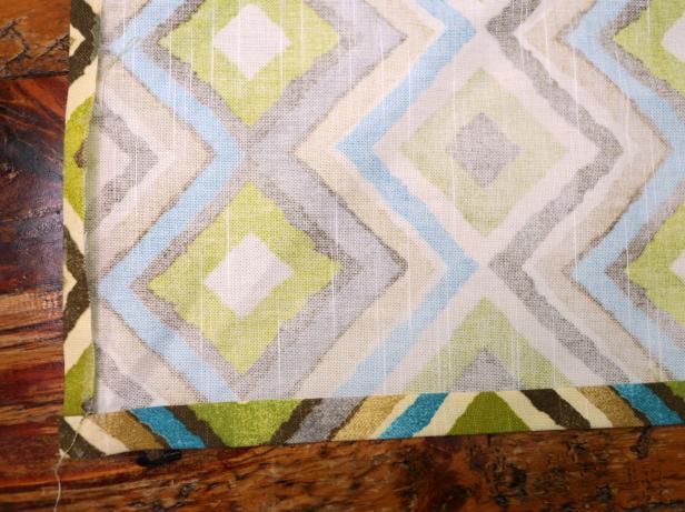 CI-617Media_Pillow-SlipCover-No-Sew-step2_h CI-617Media_Pillow-SlipCover-No-Sew-step2_h