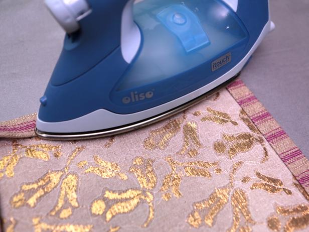 CI-617Media_Placemats-iron-fabric-step3_h CI-617Media_Placemats-iron-fabric-step3_h