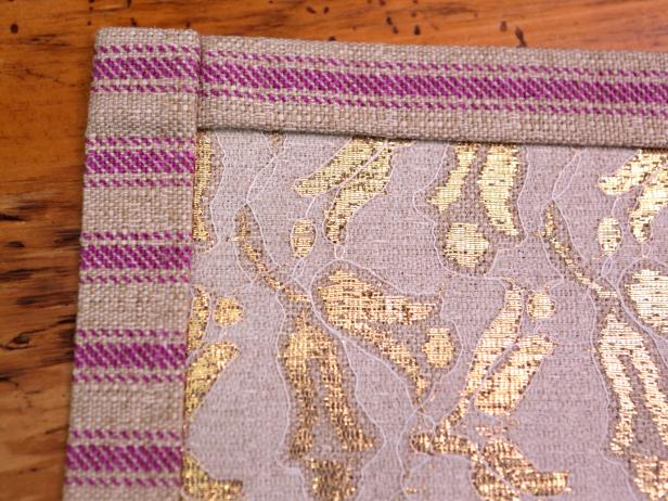 CI-617Media_Placemats-iron-fabric-step4_h CI-617Media_Placemats-iron-fabric-step4_h