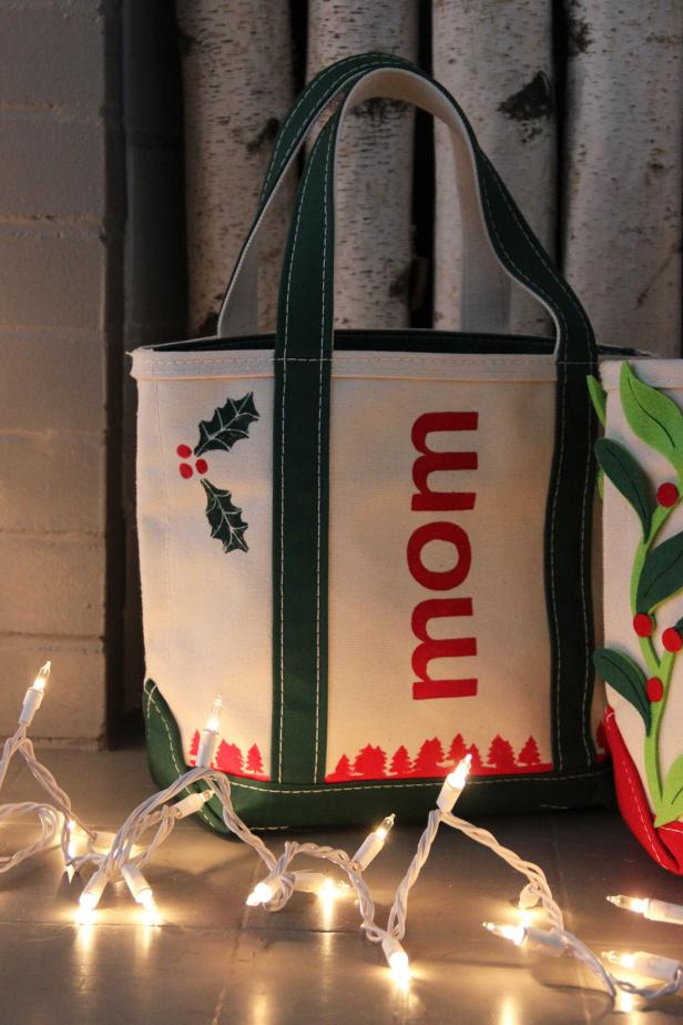 Stockings hung by the chimney with care might be a Christmas tradition, but that doesn’t make it any easier to fill them. If fitting oddly-sized stocking stuffers into too-tight stockings leaves you fuming, try a Christmas tote instead!