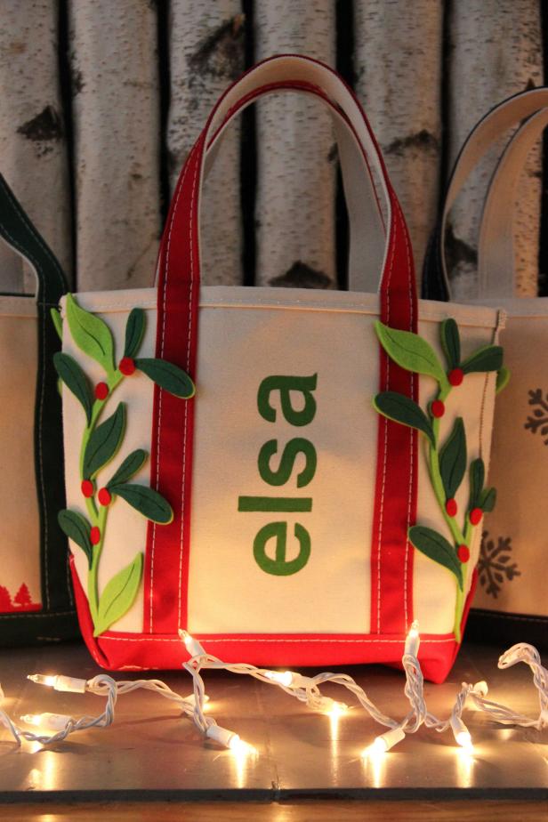 Stockings hung by the chimney with care might be a Christmas tradition, but that doesn’t make it any easier to fill them. If fitting oddly-sized stocking stuffers into too-tight stockings leaves you fuming, try a Christmas tote instead!