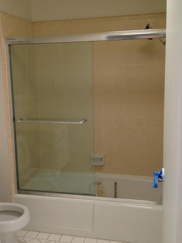 HGRM-house-counselor-income-property-bathroom-before_s3x4 HGRM-house-counselor-income-property-bathroom-before_s3x4