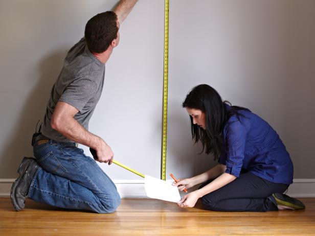 Original-ODOC-Laurie-March-measure-wall-for-stikwood_s4x3 Original-ODOC-Laurie-March-measure-wall-for-stikwood_s4x3