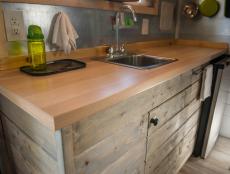 Kitchen Countertops That Go Up To Stop Spills Kitchen Countertops That Go Up To Stop Spills