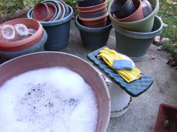 Garden Pot Washing Station Garden Pot Washing Station