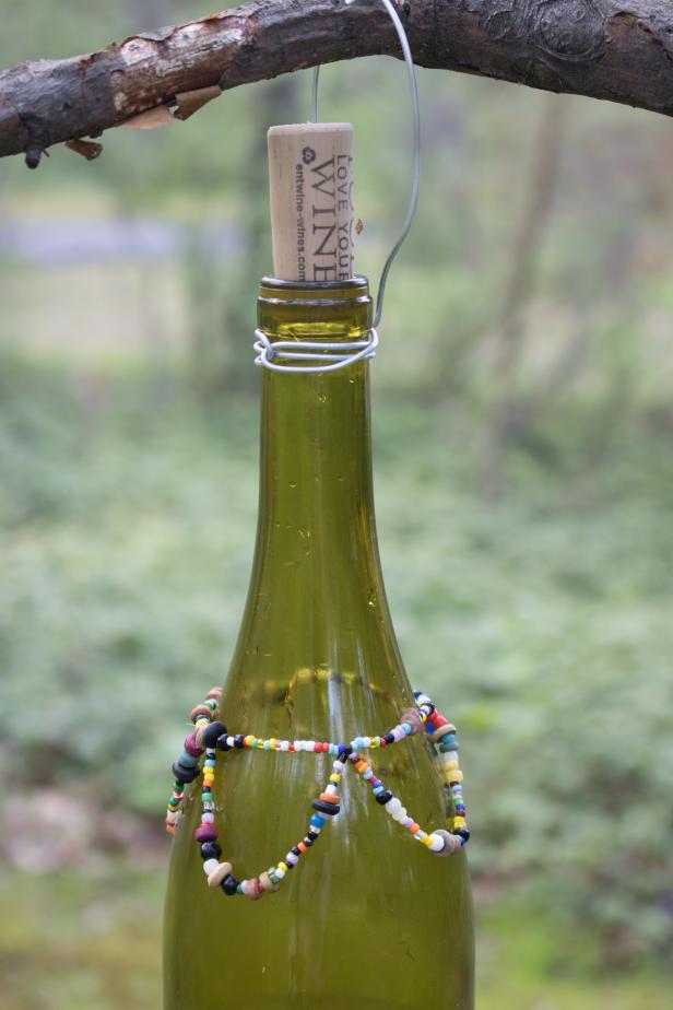 DIY Wasp Catcher Made From a Wine Bottle DIY Wasp Catcher Made From a Wine Bottle