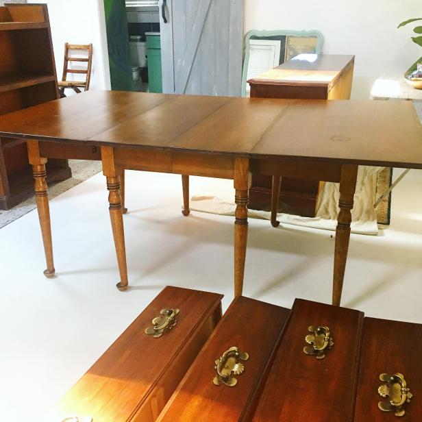 Dining Table Chairs Makeover With Annie Sloan Chalk Paint Decorated Wood Console Table In Neutral Tones