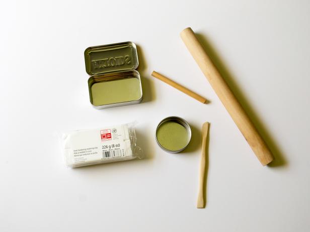 Supplies for Watercolor Travel Tin Supplies for Watercolor Travel Tin
