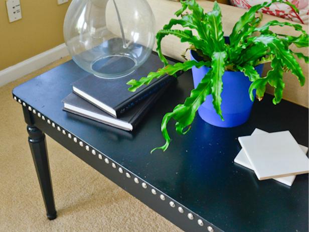 Piano Bench Spruced up with Upholstery Nails Adds Flair to Cozy Living Room Piano Bench Spruced up with Upholstery Nails Adds Flair to Cozy Living Room