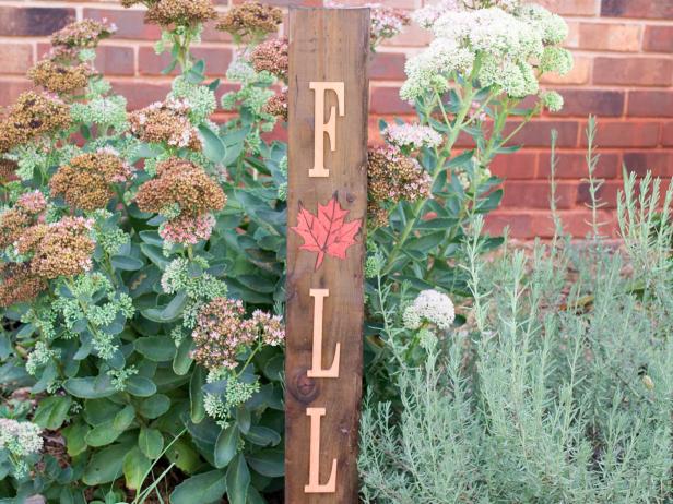 Versatile Welcome Sign for Fall Versatile Welcome Sign for Fall