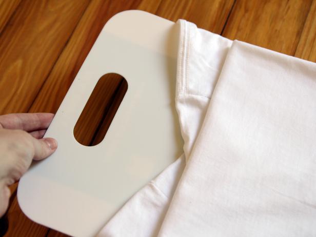 How to Fold a Shirt How to Fold a Shirt