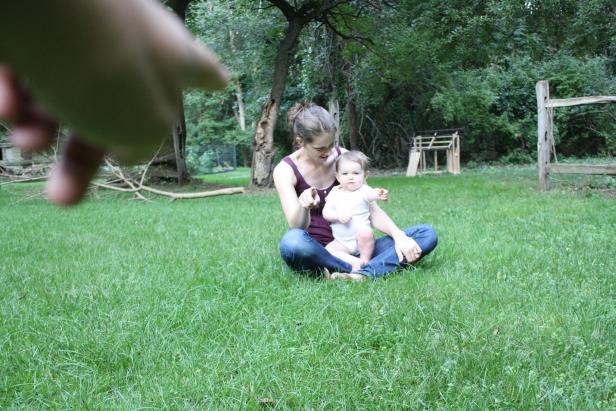 How to plan and execute a baby photo series. How to plan and execute a baby photo series.