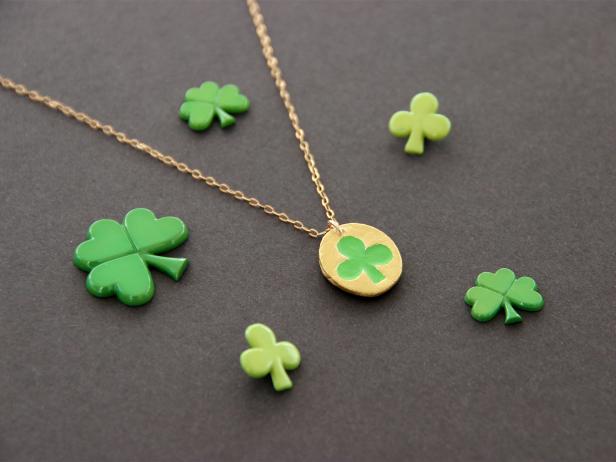 This subtle (and lucky!) necklace is the perfect touch for St. Patrick’s Day.