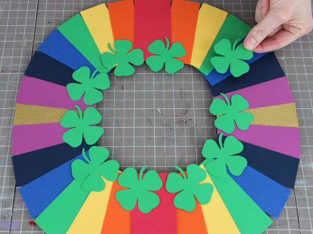 Attach Clovers Attach Clovers