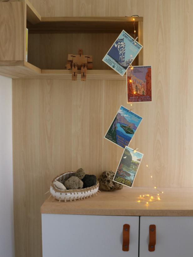 How to Display Travel Postcards How to Display Travel Postcards
