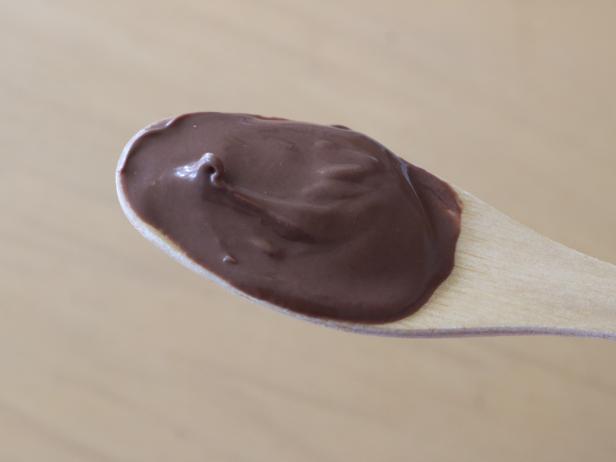 How to Make DIY Stirring Spoons How to Make DIY Stirring Spoons