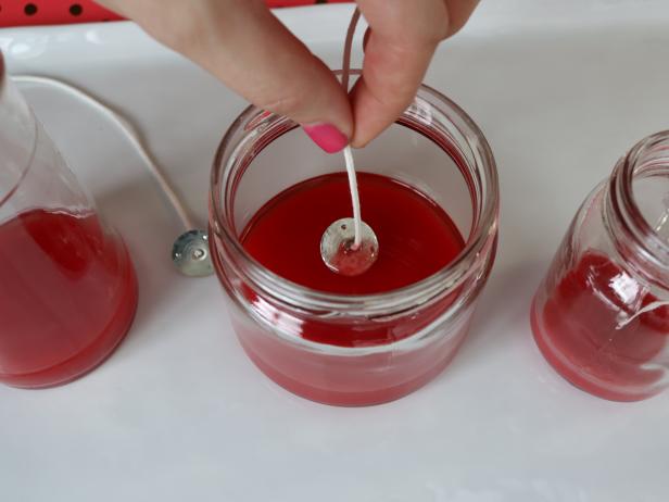 How to Make DIY Ombre Candles How to Make DIY Ombre Candles