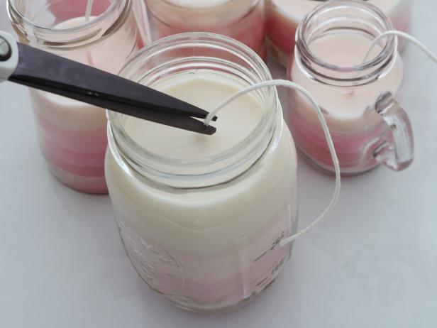 How to Make DIY Ombre Candles How to Make DIY Ombre Candles