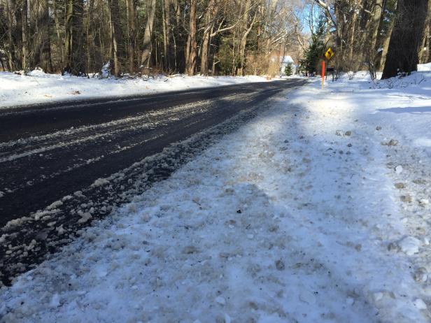 Tips for Traveling in Winter Weather Tips for Traveling in Winter Weather