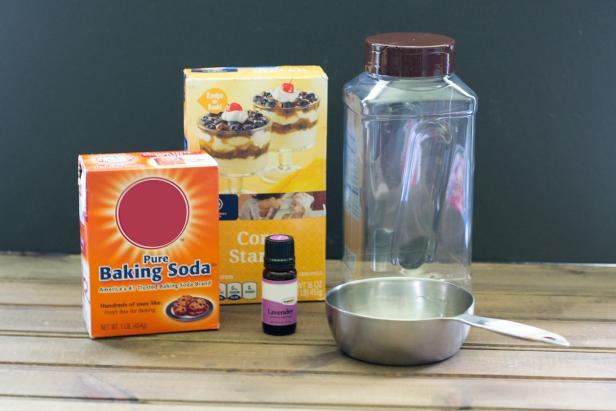 DIY Dry Shampoo for Dogs Supplies DIY Dry Shampoo for Dogs Supplies