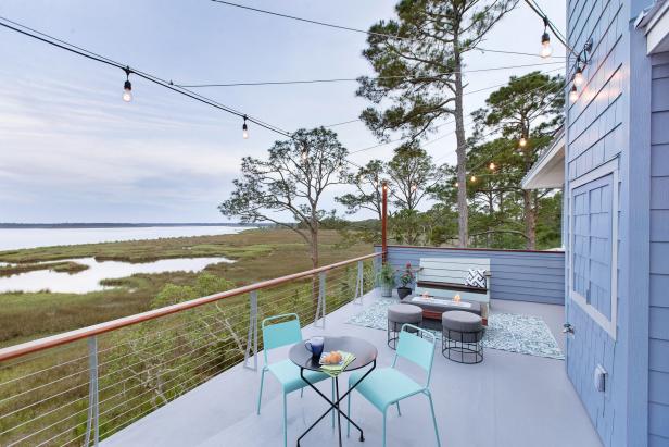 Updated Upper Deck Upper Deck at DIY Network Blog Cabin 2016