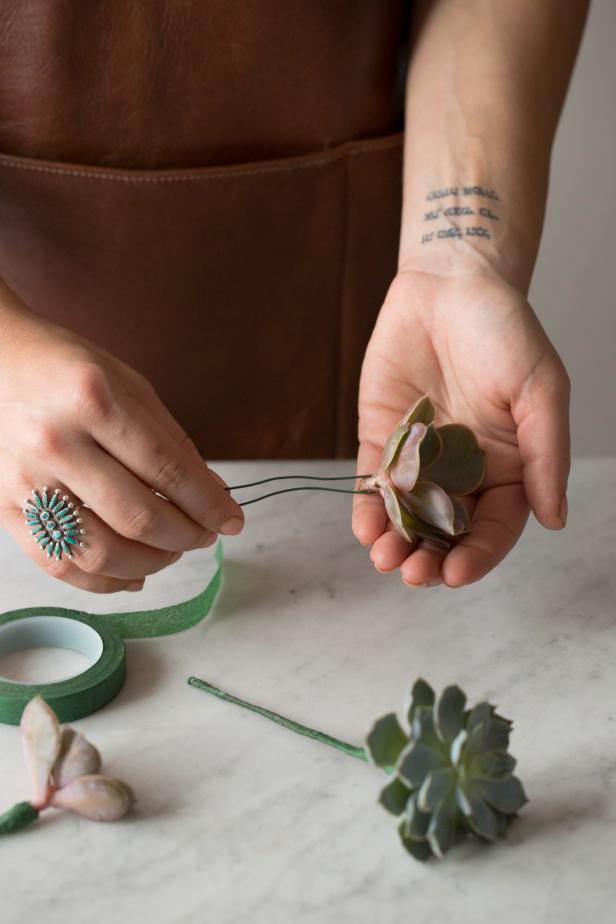 Making a Succulent Bouquet Making a Succulent Bouquet