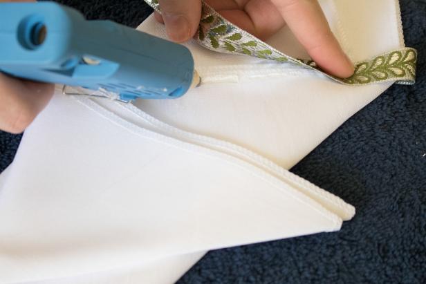 1 Napkin, 3 Ways: What's your favorite style for a wedding napkin? 1 Napkin, 3 Ways: What's your favorite style for a wedding napkin?