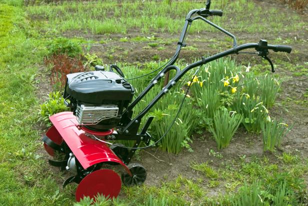 Cultivator Cultivator