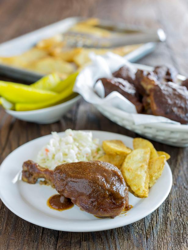 Slow Cooker BBQ Chicken Easy Slow Cooker Barbecue Chicken Recipe