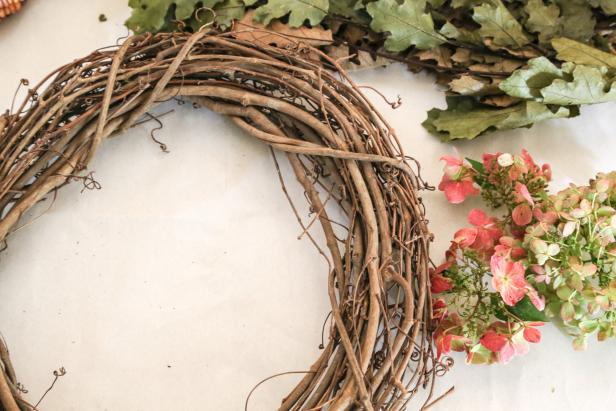 Gather your Hydrangea Wreath Supplies Gather your Hydrangea Wreath Supplies